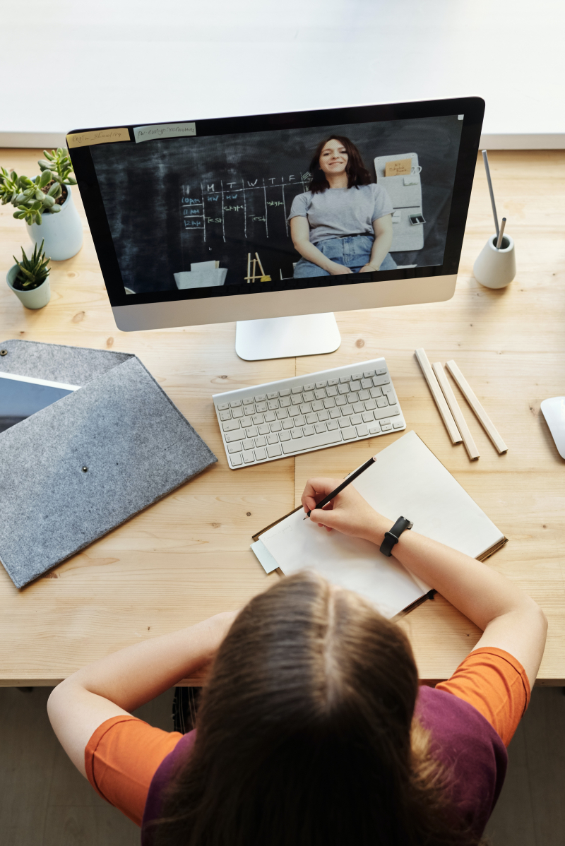 Get Educated for Less: Learn from the Best with Blootopia